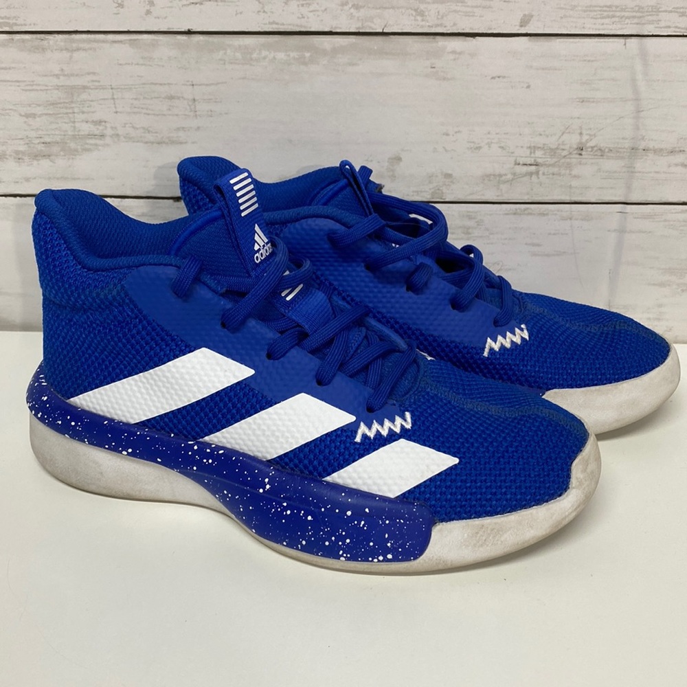 Adidas kids size 4 Blue Basketball Shoes